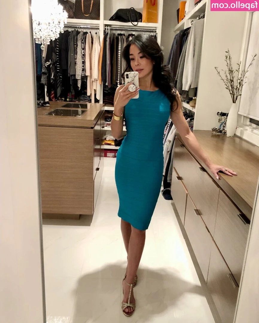 Jacqueline Chapman [ jacqueline-chapman ] - My birthday treats are gonna drain you all sooo hard! Make the time