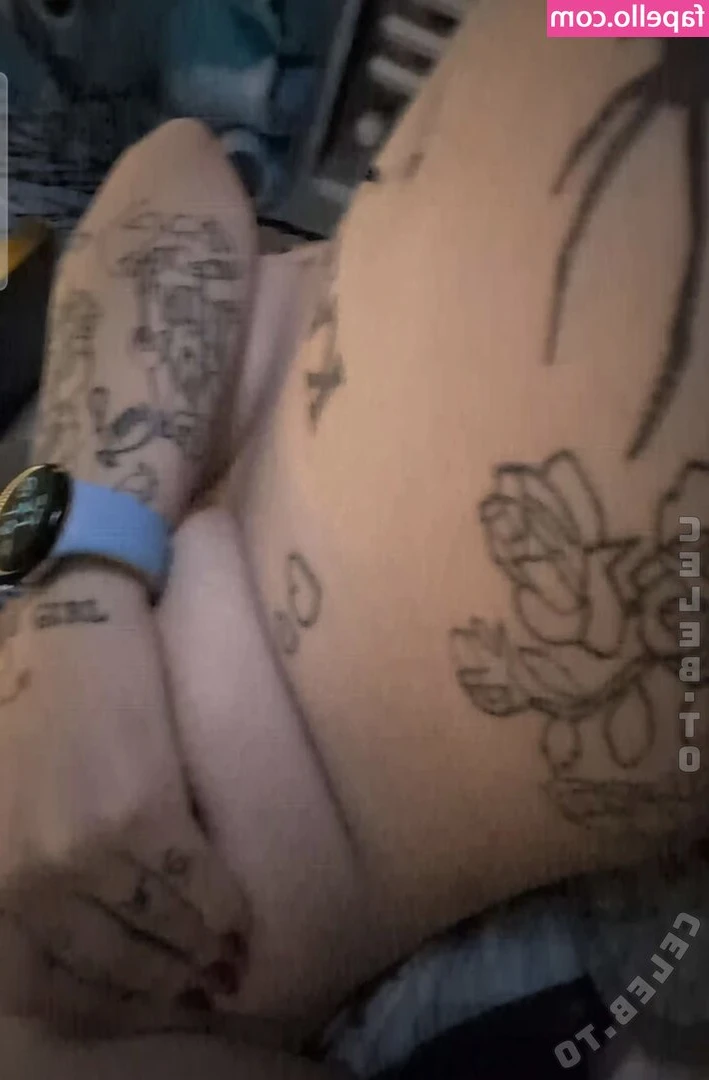 Hardcoregirl - wanna fuck me?