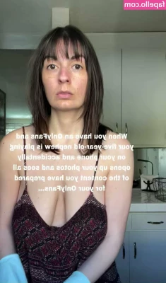 Heather Alyse [ heather-alyse ] - Swipe for sweaty workout tits