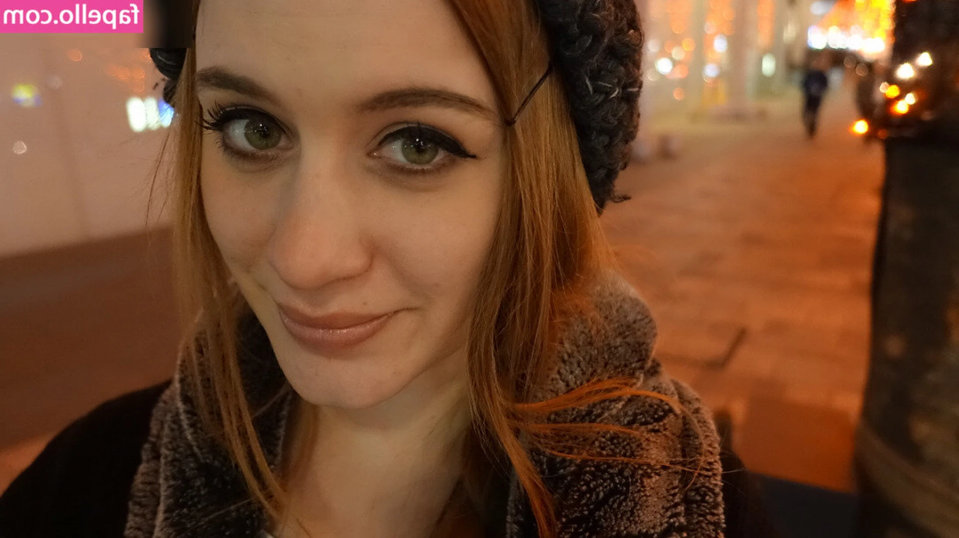 Pandorya - Do you like your rolls buttered? 🤤