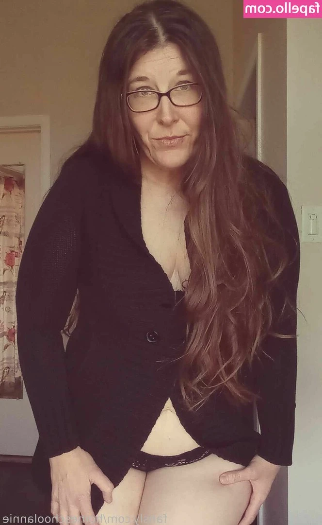 homeschoolannie - Should I drop it like its hot? 🔥