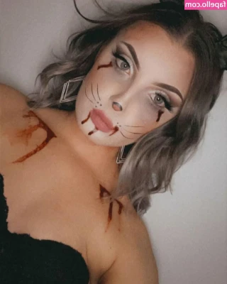Julsxxx - Hahaha. The videos that TikTok won’t post. 😜