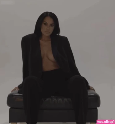 Nicole Morena [ nicole-morena ] - I love sucking daddy’s dick 😈