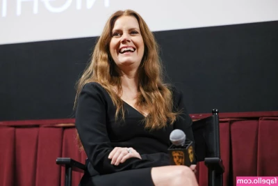 Amy Adams [ amy-adams ] - come suck these nipples   what really sucks  having a month long