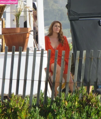 Amy Adams [ amy-adams ] - Where are my FF guys at  It s pedicure time  Help me with a little