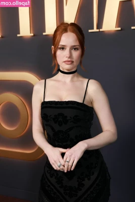 Madelaine Petsch [ madelaine-petsch-1 ] - Lemme make your wish cum true! 🤪💦