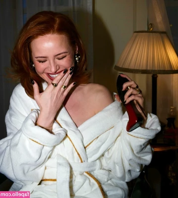 Madelaine Petsch [ madelaine-petsch-1 ] - Hello there foot boys  Just cause I haven t posted on here in ages
