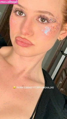 Madelaine Petsch [ madelaine-petsch-1 ] - You made me coffee  Omg that s so nice of you