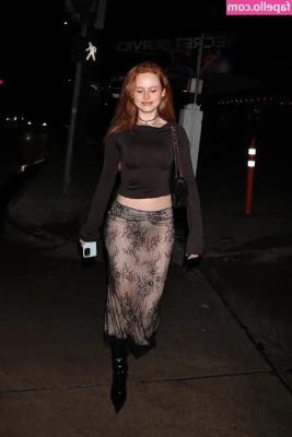 Madelaine Petsch [ madelaine-petsch-1 ] - Woke up horny... I NEED YOU to DM me something hot right now 😈