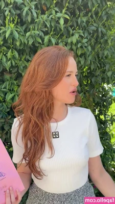 Madelaine Petsch [ madelaine-petsch-1 ] - do i have your attention