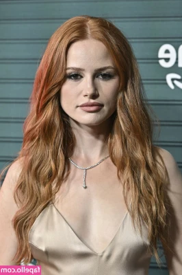 Madelaine Petsch [ madelaine-petsch-1 ] - Just me ❤️