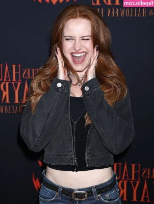 Madelaine Petsch [ madelaine-petsch-1 ] - This is for my stable of cash 💰 piggies and new ones looking to