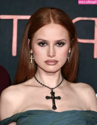 Madelaine Petsch [ madelaine-petsch-1 ] - Creo que cada día que hago fotos pal Only me gusta mas, pero me