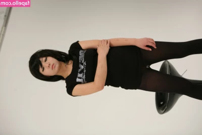Maruemon - I need some morning hickies on my tits and neck