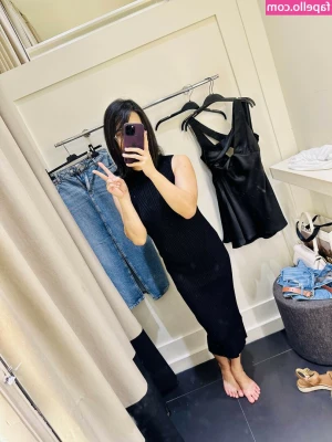 Tara Kaminarito [ tara-kaminarito ] - Flip me on my side for the perfect view of my pussy gripping so
