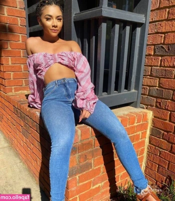Alix Lapri [ alix-lapri ] - hey there baby 🥰