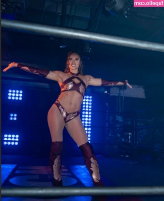 Kristin Blaze [ kristin-blaze ] - Happy Monday papi💋