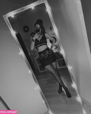 anya.klemen [ anya-klemen ] - Sexy stormtrooper