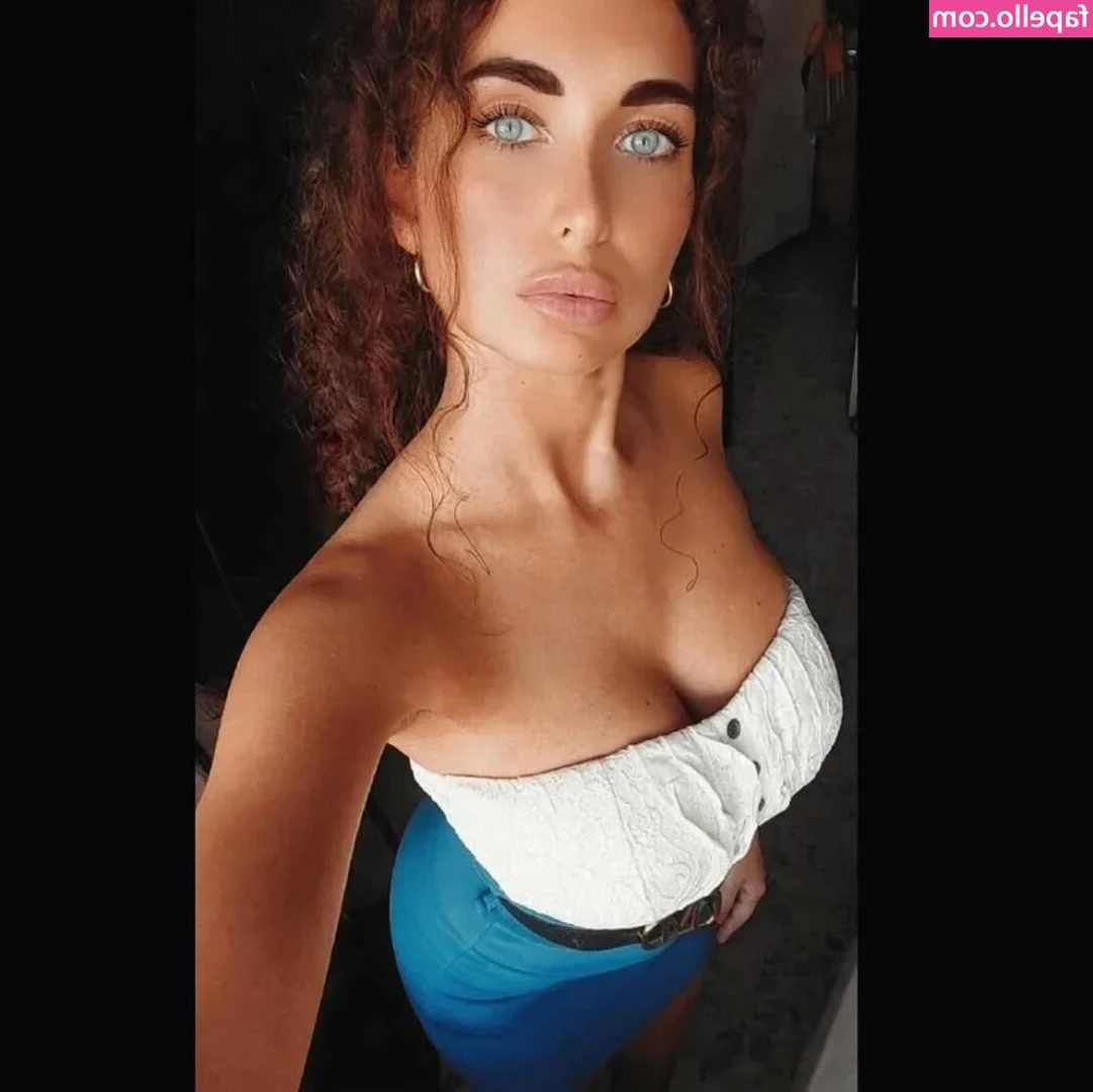 Laura Leo [ laura-leo ] - @samxbaby looks so stunning in this set! Im having a lot of fun