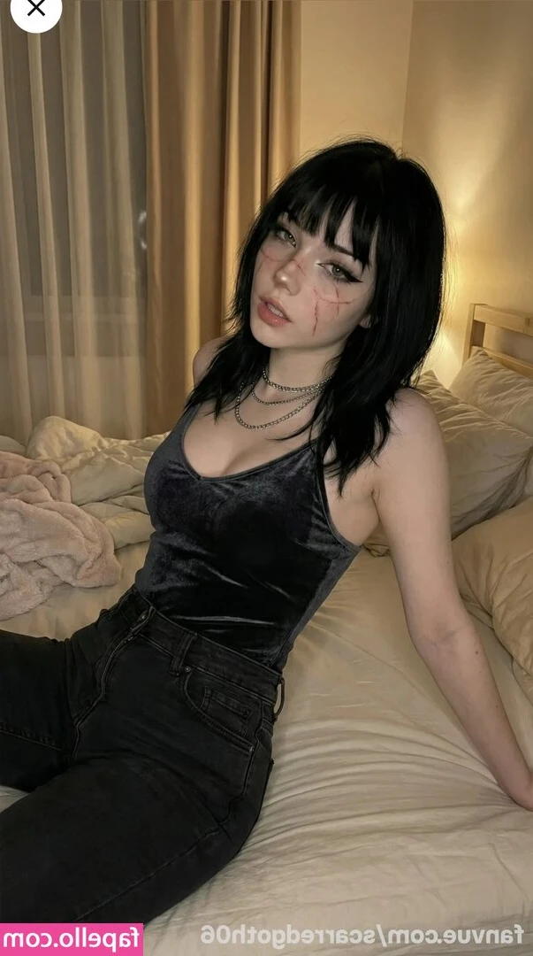 scarredgoth - Who's Next? ;) @devilishdaisy