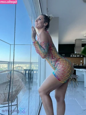 Lilika Teix [ lilika-teix ] - Is it me or does my ass🍑 look like it’s saying it ❤️s