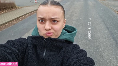 Emma Malewski [ emma-malewski ] - Mirenla antes que se borre