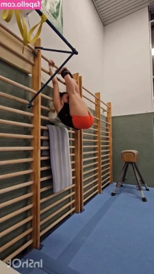 Emma Malewski [ emma-malewski ] - Want to see how this video ends