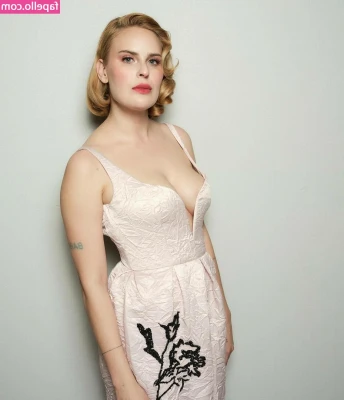 Tallulah Willis [ tallulah-willis ] - 🐰🌸Happy Easter!🌸🐰