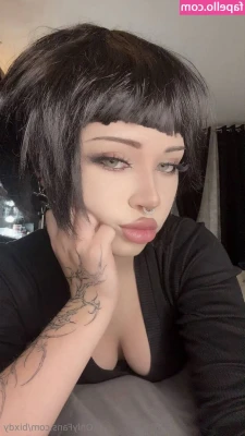 bixdyx - POV: you wake up next to me in Vegas 🥵