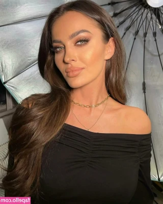 Vanessa Wietrzyk [ vanessa-wietrzyk ] - Another happy customer! 🥰 … if you’ve been on the fence about