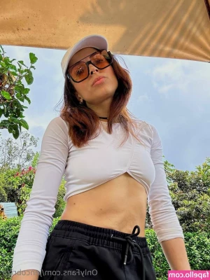 jencobriza - Momming it today with the clothes  but wait until you see what I have
