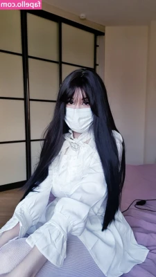 Morphia666 - Fuck me on the couch