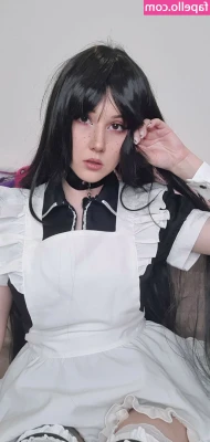 Morphia666 - Heeey, do you prefer more videos or more photos on my wall? 😉