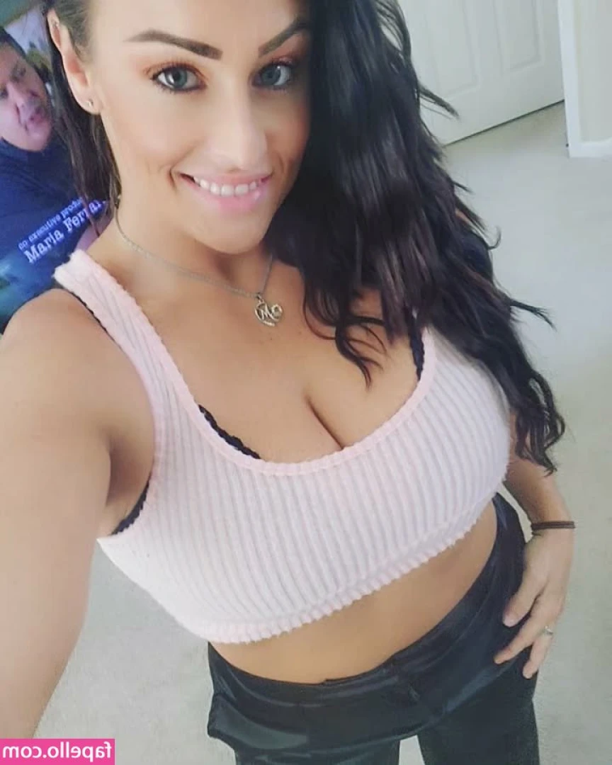 Paris Knight VIP [ paris-knight-vip ] - Made my goal to buy a dildo thanks to you guys 😘🙂 should be