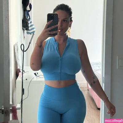 holasoythalia - testing my new shorts