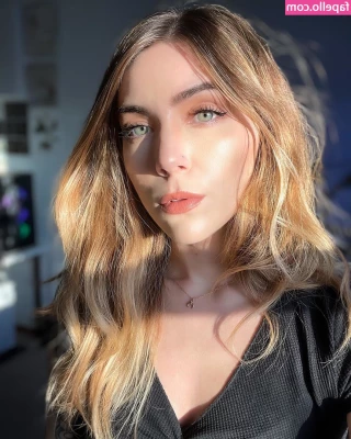 marzz - Wanna bet you couldn’t last more than 5 strokes? 😈