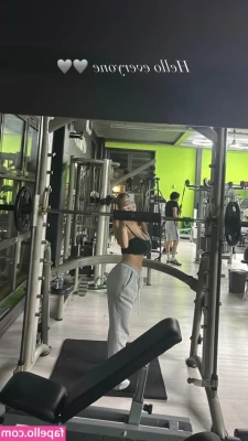 Maria Arreghini [ maria-arreghini ] - How many of your stockings are filled with cum? Hmm? ;3
