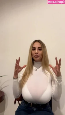 Maria Arreghini [ maria-arreghini ] - SKYPE VIDEO CHAT! I have FIVE 15min SKYPE slots available tonight and