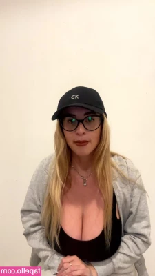 Maria Arreghini [ maria-arreghini ] - Come play with my nips 🫦👅😈 part 1