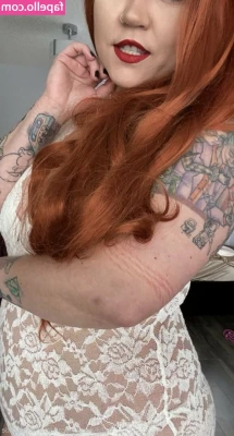 canadiancomiccutie - Laziness Sunday? Or Sunday of orgasms?   Send me a message and we'll