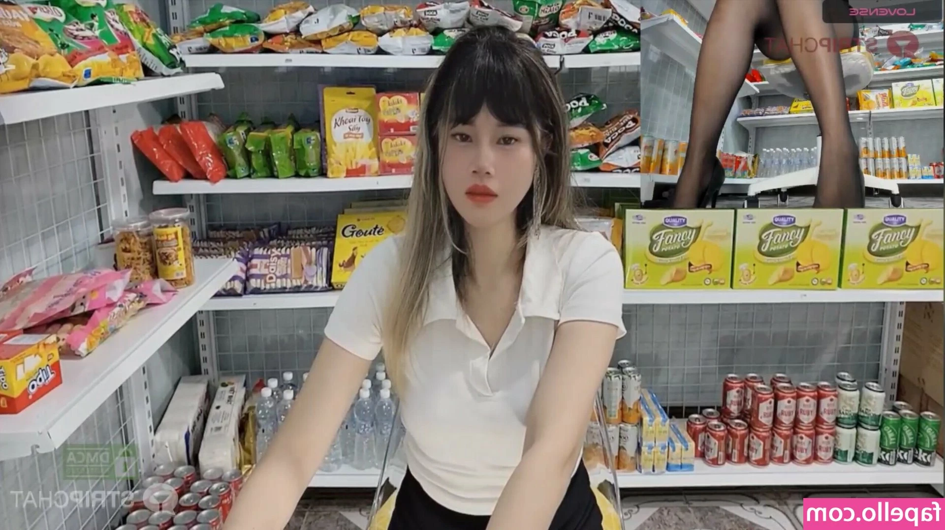 7eleven - Worship my naked Pussy and ass