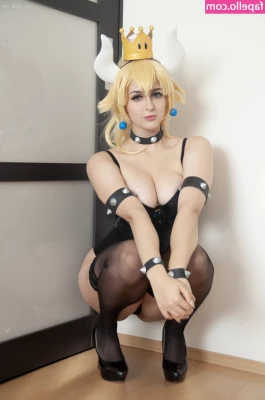Anachuu [ anachuu-11 ] - I know you’re there … cum make me cum