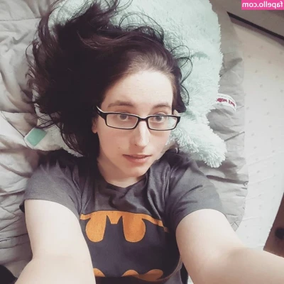 BoringKate - Check your DMs for my new SLOW MOTION OILY TITTY RUBDOWN VIDEO,