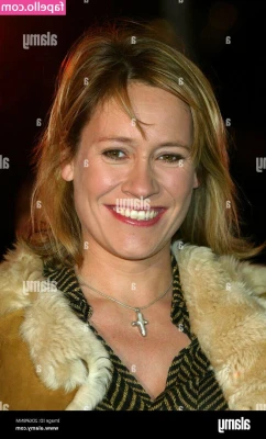 Sophie Raworth [ sophie-raworth ] - Had a fun midday pegging session with @rastrokes