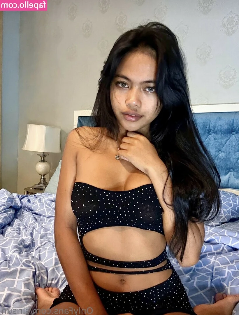 Siri Sun [ siri-sun ] - Purple robe+Strappy