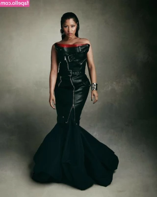 Nicki Minaj [ nicki-minaj ] - 2020 sinnie used to be a bit bigger and fatter, love the weight i
