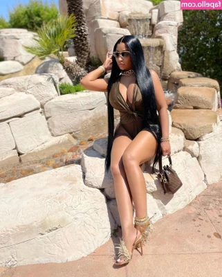 Nicki Minaj [ nicki-minaj ] - they keep growing  do you like the swelling
