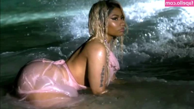 Nicki Minaj [ nicki-minaj ] - This toy gives me the best orgasm 😮