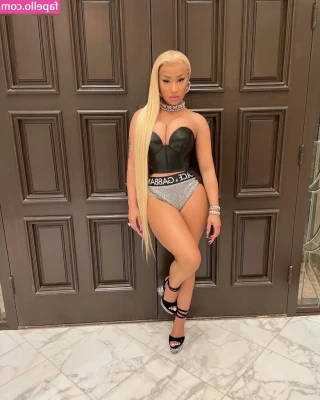 Nicki Minaj [ nicki-minaj ] - Getting my 🍑 ready part 2💦🍆