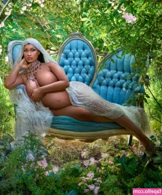 Nicki Minaj [ nicki-minaj ] - surely you’ve picked up on the fact that I like playing around with
